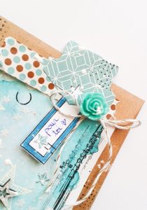 tuto pochette scrap réalisé avec les dies Accroche-moi de Graffiti Girl